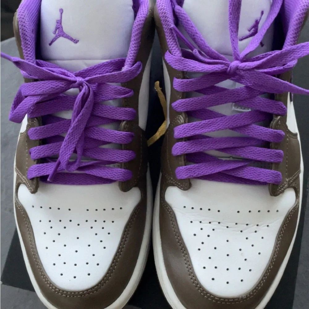 Nike Purple and Brown Sneakers - Picture 3 of 3